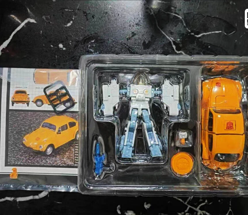 TAKARA TOMY Transformers Bumblebee Masterpiece MP21 6" Robot Action Figure Japan - Image 4 of 4