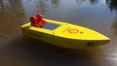 rc crackerbox boat