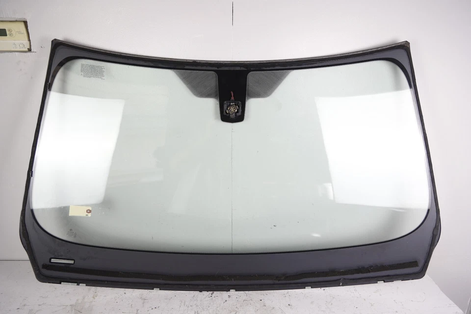12-18 BMW F30 F80 320i 328i 335i M3 FRONT WINDSHIELD GLASS OEM LOCAL - Изображение 3 из 4