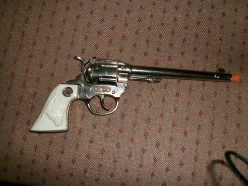 Hubley Wyatt Earp - Picture 2 of 3