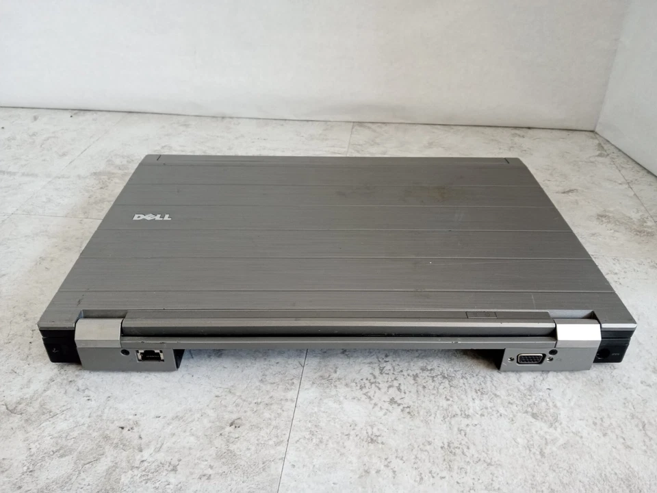 Dell Precision M4500 15" Laptop Intel i7 1st Gen 2GB RAM -PARTS/REPAIR -READ -RR - Image 4 of 4