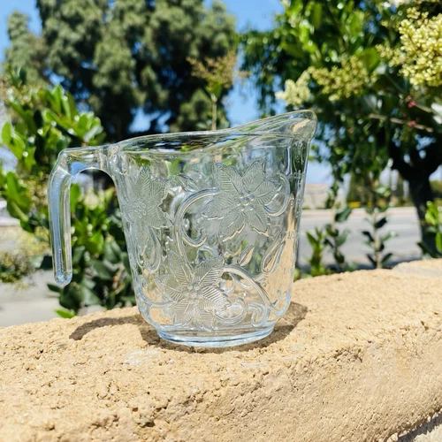 Princess House Fantasia Measuring Cup Floral Flowers 1-Cup Embossed