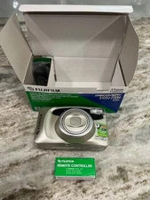 Fujifilm 35mm Camera Discovery S1050 Zoom Date In Box