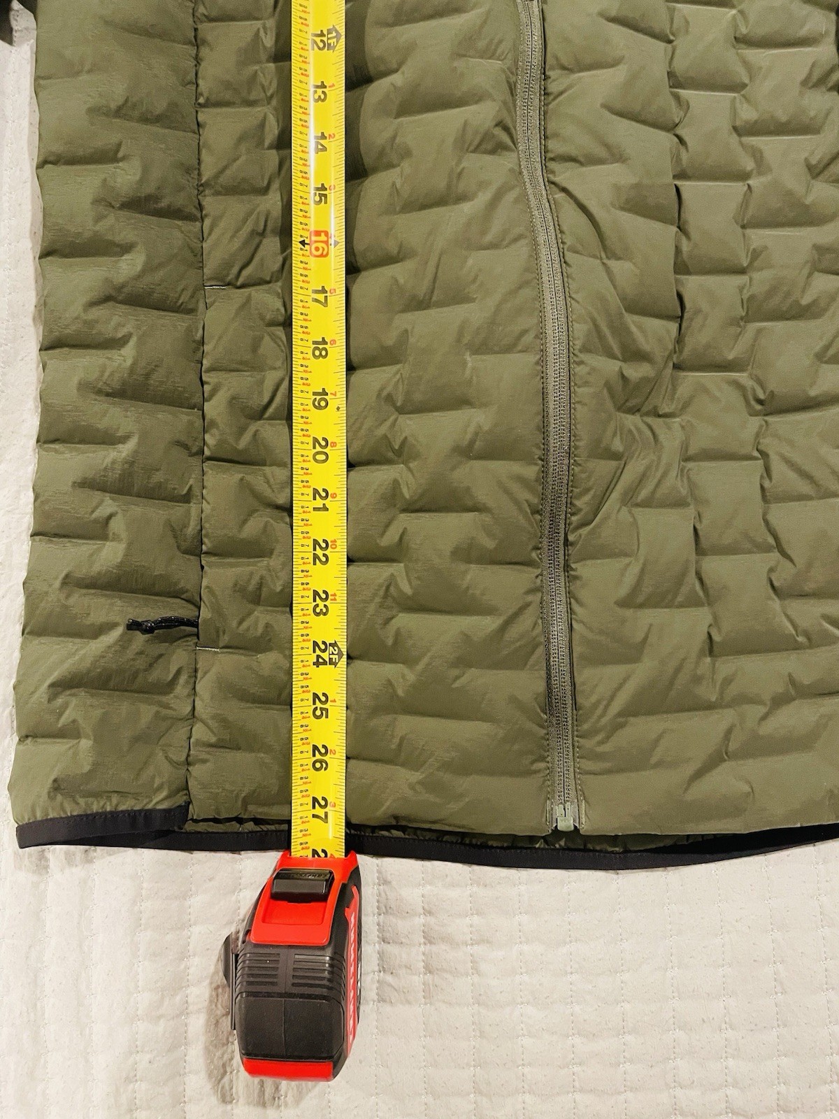 Mountain Hardware Stretch Down Green Jacket ￼ - image 3