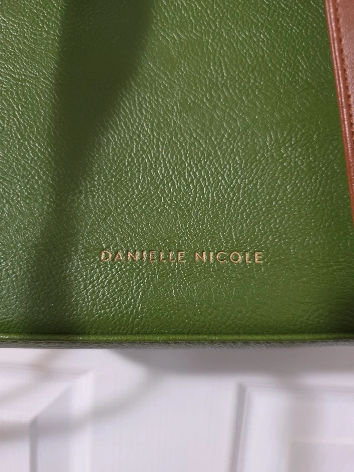 Legend of Zelda Danielle Nicole Nintendo Triforce Eagle Backpack - Image 3 of 4