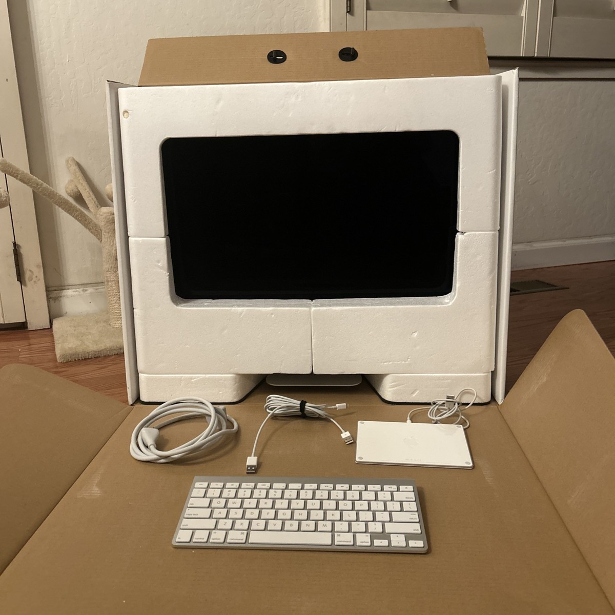 Apple iMac 21.5