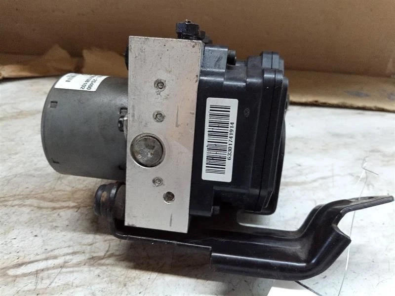 2010 - 2013 HYUNDAI TUCSON ABS PUMP 58920-2S400 Foto 3 de 4