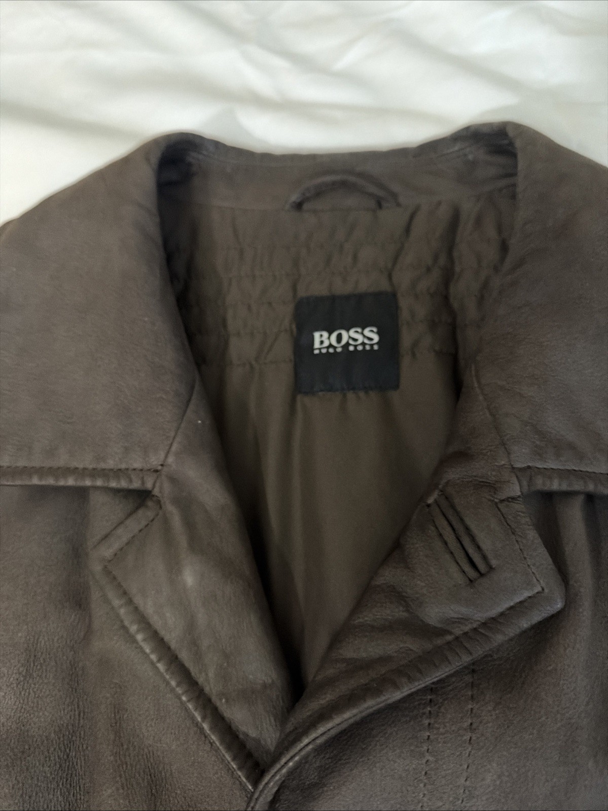 Hugo Boss Oily Nubuk Leather Jacket 42R thumbnail 2