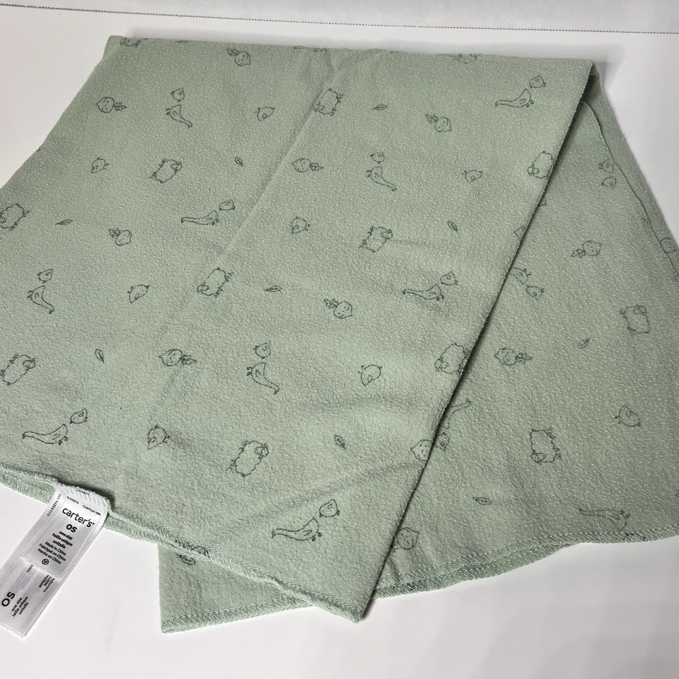Manta de franela ligera Carters ovejas patos nabos granja verde 38x29 pulgadas Foto 4 de 4