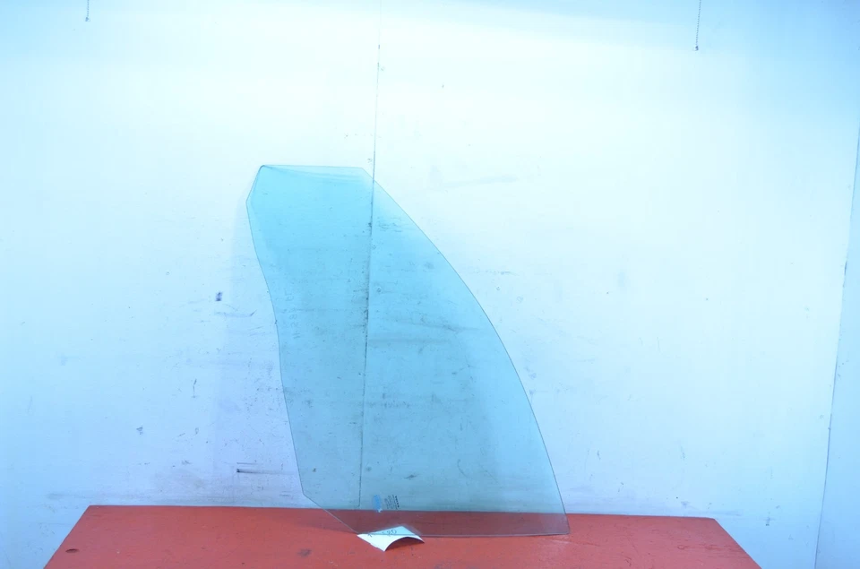 07-13 沃尔沃 S80 前左驱动侧门窗玻璃原始设备制造商 — 第 4/4 张图片