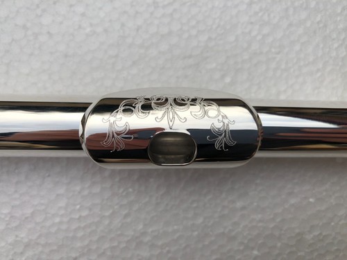 Professional 17 Open Hole Silver Plated Carved Flute French Key E Key B Foot - Picture 8 of 10