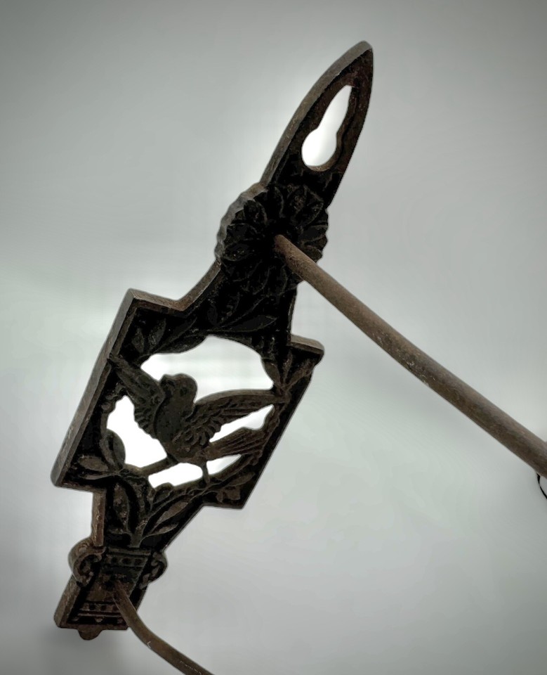 Vintage METAL ART BIRD Old PLANT Wall HANGER HANGING Bracket Garden