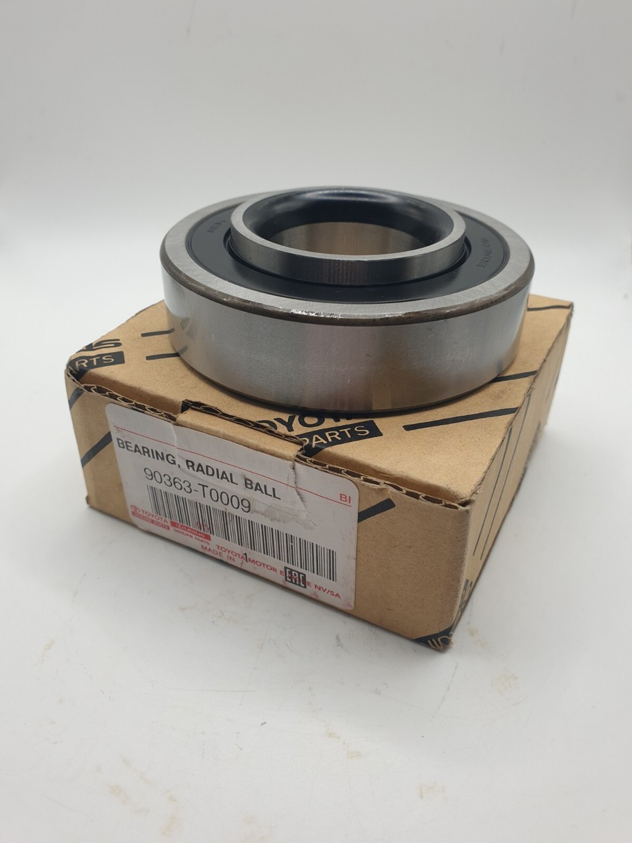 Toyota Hilux VI Genuine Rear Wheel Bearing 2004-2015