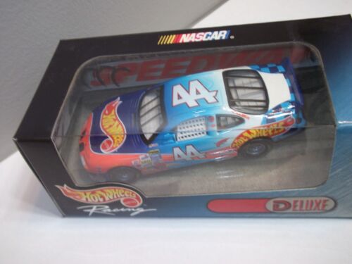 1999 Hot Wheels RED WING Racing Deluxe NASCAR Kyle Petty #44 1/43 CAR - Picture 6 of 9