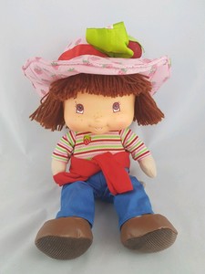 strawberry shortcake talking doll