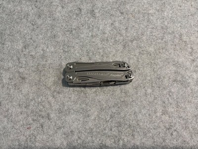 Leatherman Wingman Multi Tool Knife Scissors Opener Phillips Flathead Clean