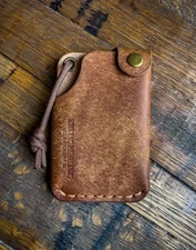 Rustic Heirloom Leather Hitchhiker Wallet - Walnut-NEW