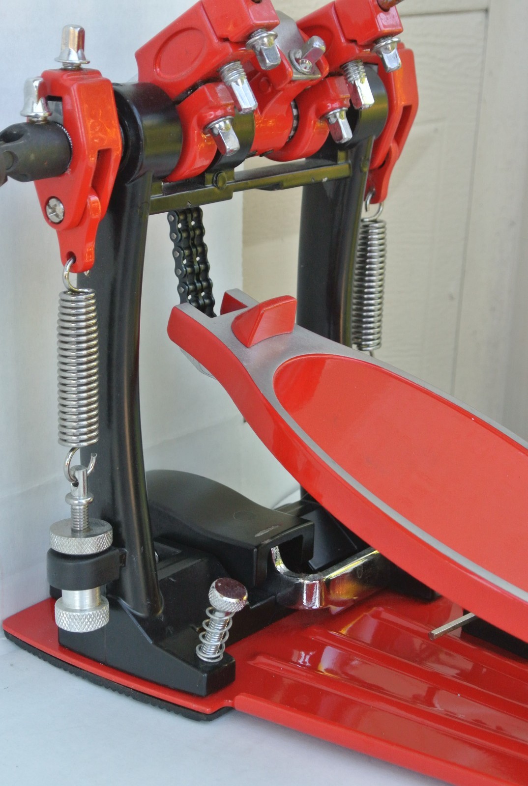 CHECK THIS OUT DAWG!!! BIG DOG DRUM STUFF of UK? RED DOUBLE BASS PEDAL! L216