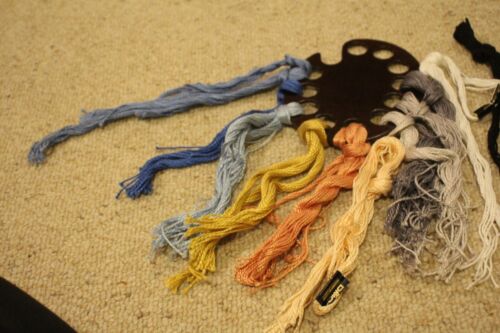 DMC Size 3 COTTON PERLE Pearl Cotton EMBROIDERY THREAD Twist Skein Lot - Picture 2 of 7