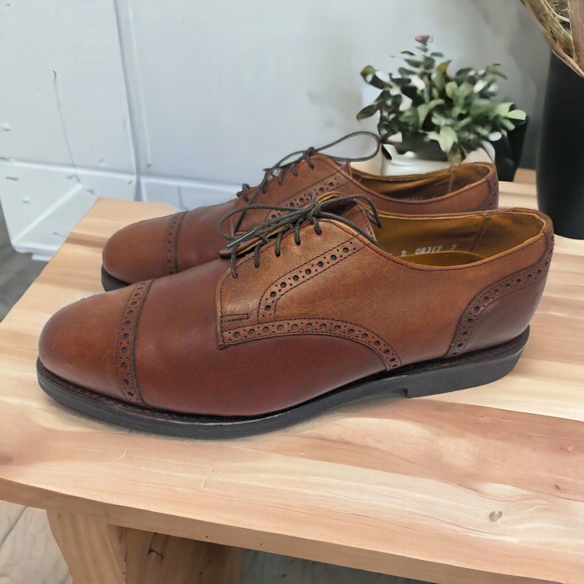 Allen Edmonds Men\'s Dress Cap Toe Oxfords 10.5 Brown Chili Leather Lace Up Allen Edmonds Men main image 4