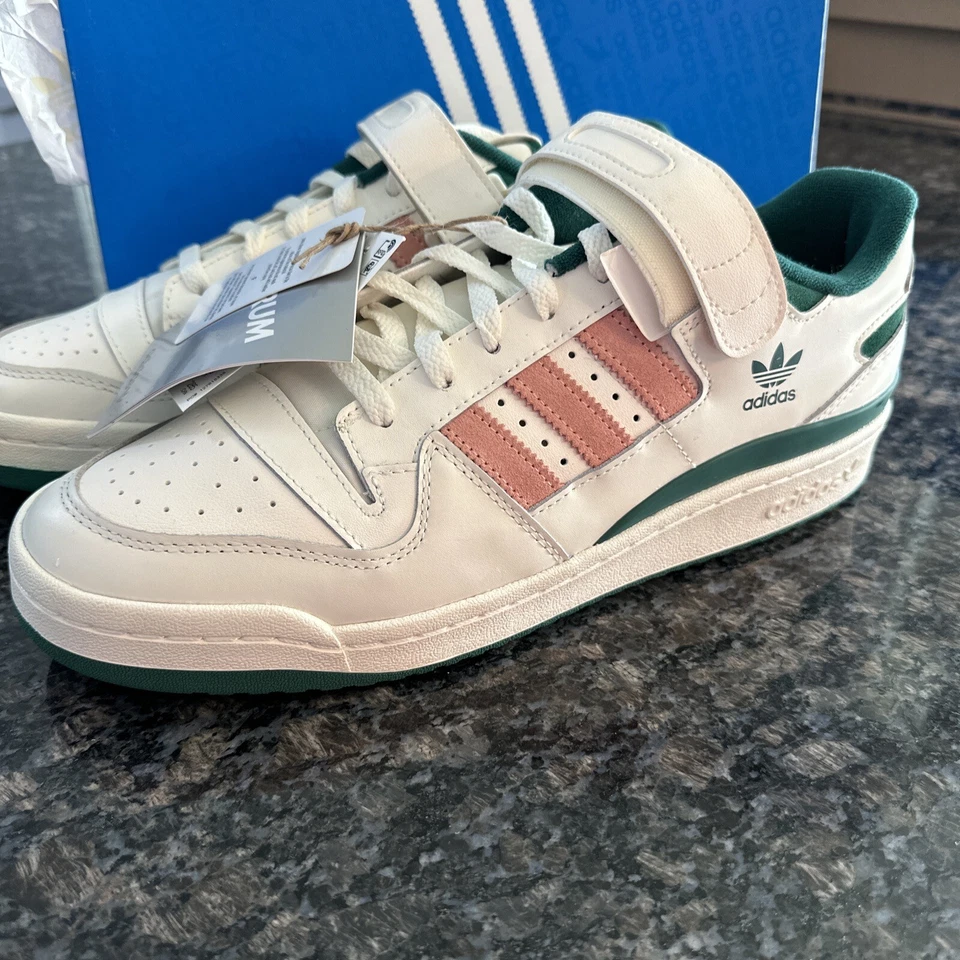 Adidas Originals Forum 84 Low H01671 Off White/ Collegiate Green/Glow Pink 11.5. - Image 2 of 4