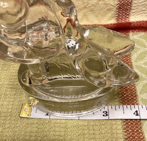L.E. Smith Art Glass "Goose Girl " 6” Clear Figurine Decoration - Picture 8 of 10