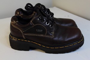 dr martin shoes uk