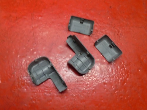 01 02 03 04 05 06 HYUNDAI ELANTRA FRONT SEAT BOLT COVER TRIM SET OEM GRAY L & R - Picture 3 of 3