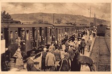 France Lourdes Embarquement des malades Train Railway postcard C325