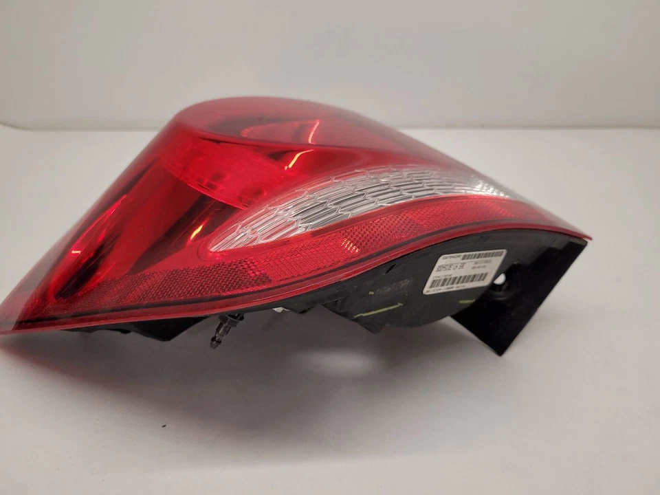 Luz trasera para conductor Dodge Journey LH 11-20 lámparas LED cuarto montado en panel  Foto 4 de 4