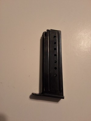 HECKLER & KOCH HK P7  8rd MAGAZINE FACTORY OEM IA DATE CODE NICE CONDITION
