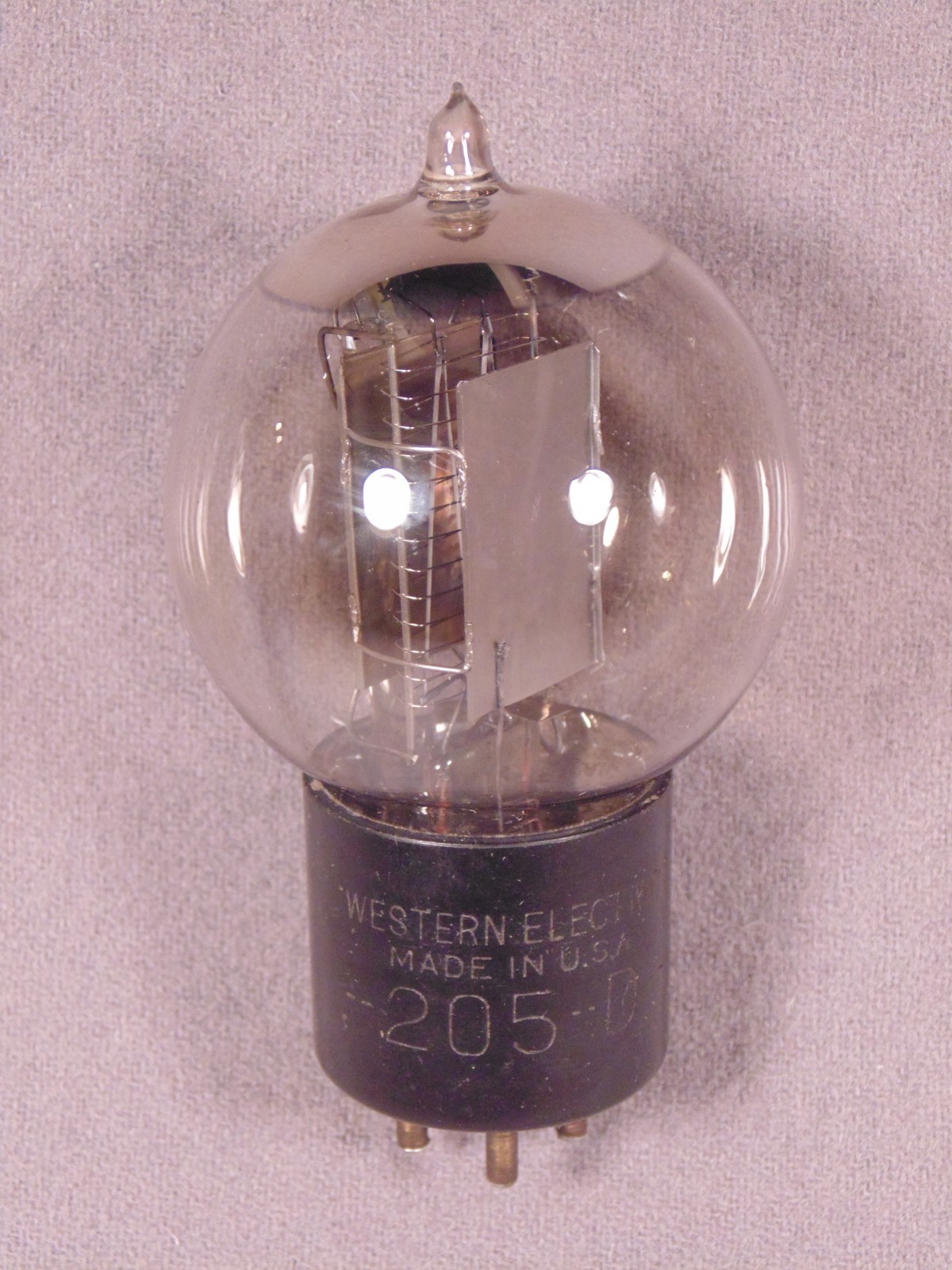 1 205-D WESTERN ELECTRIC Engraved Base HiFi Radio Amp 205D Vacuum Tube Strong
