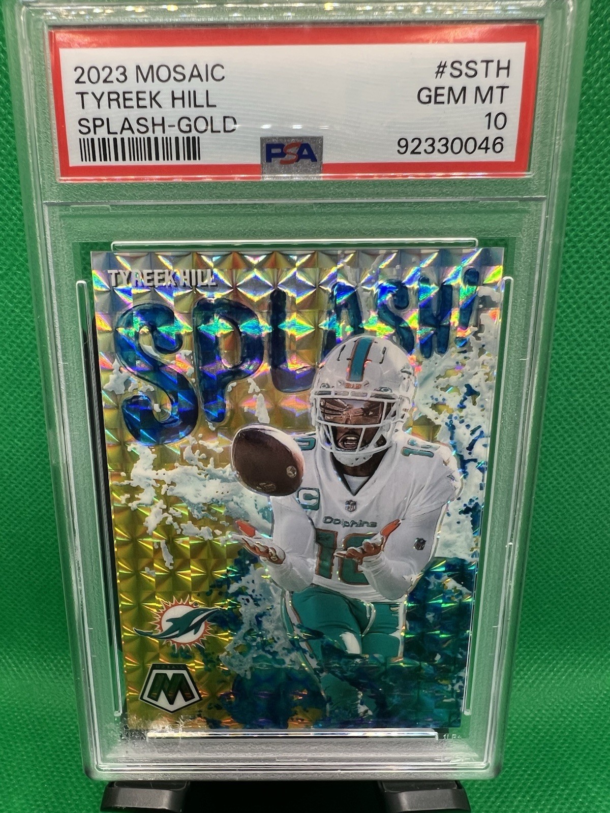 2023 Panini Mosaic Splash Mosaic Tyreek Hill #SS-TH Gold Mosaic Prizm /10 PSA 10