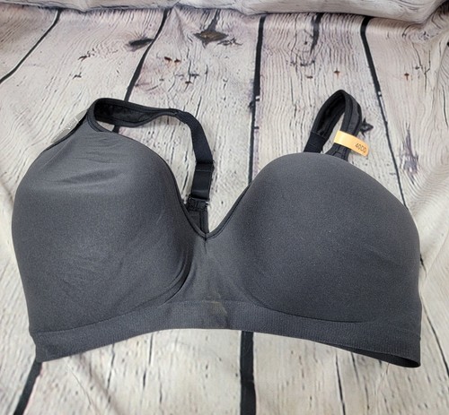 Bali Comfort Revolution Wireless Bra 40DD Black Molded Cup Full Coverage #3463