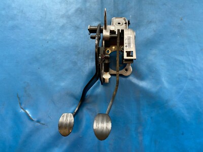 BMW Mini One/Cooper/S Brake/Clutch Pedal Assembly (R55/R56/R57/R58/R59 ...