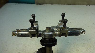 1985 Kawasaki 454 LTD EN450 K434. triple tree steering stem clamp