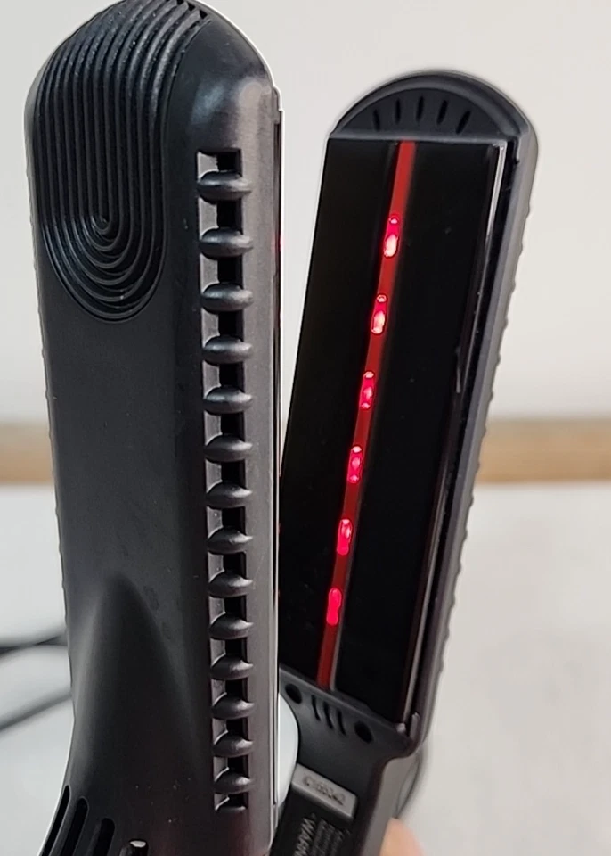 CROC Professional Premium Infrared 1.5” Flat Hair Iron Straightening Digital - Image 3 of 4