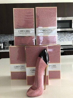 carolina herrera good girl pink