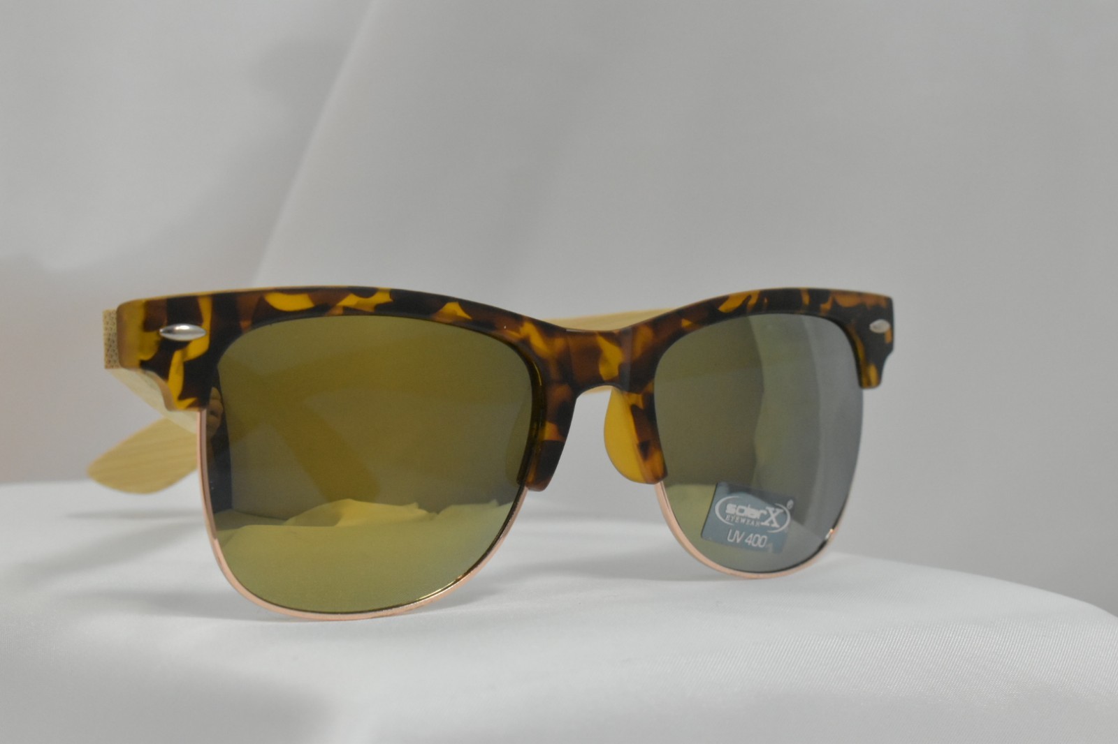 Women's Retro Tortoise Gold Mirrored Sunglasses with Bamboo Accents