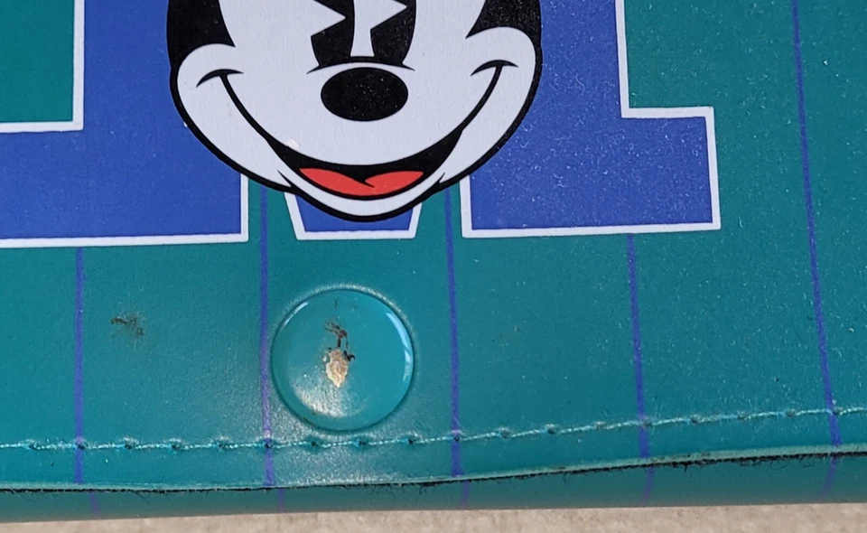 Estuche Rígido Anteojos Disney Mickey Mouse De Colección Azul Turquesa Protección a Presión  Foto 2 de 4