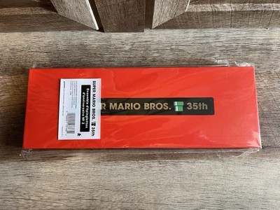 super mario bros. 35th anniversary pin set No 2