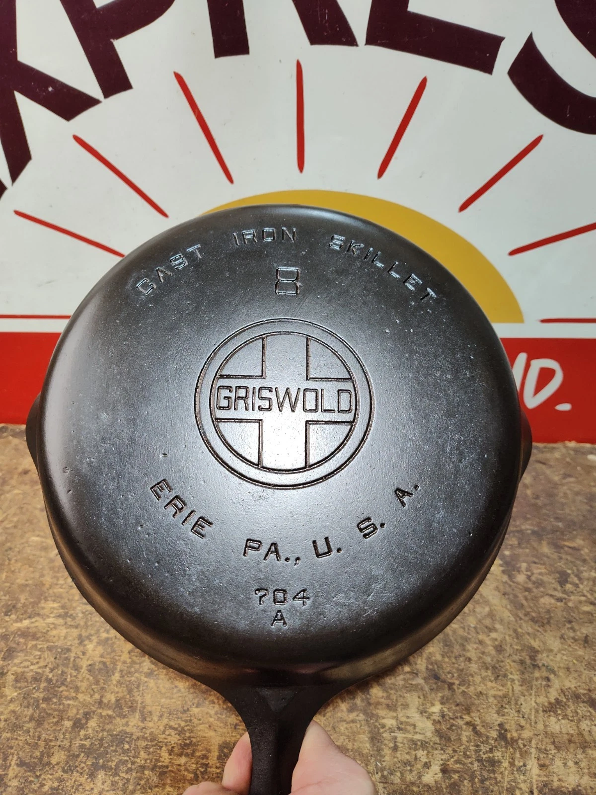 "Fully Restored" GRISWOLD #8 Cast Iron Skillet Pan Large Logo 10" Seasoned