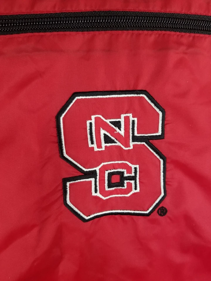 Cortavientos North Carolina State University Ncsu Rojo Blanco Reebok Heisman... Foto 4 de 4