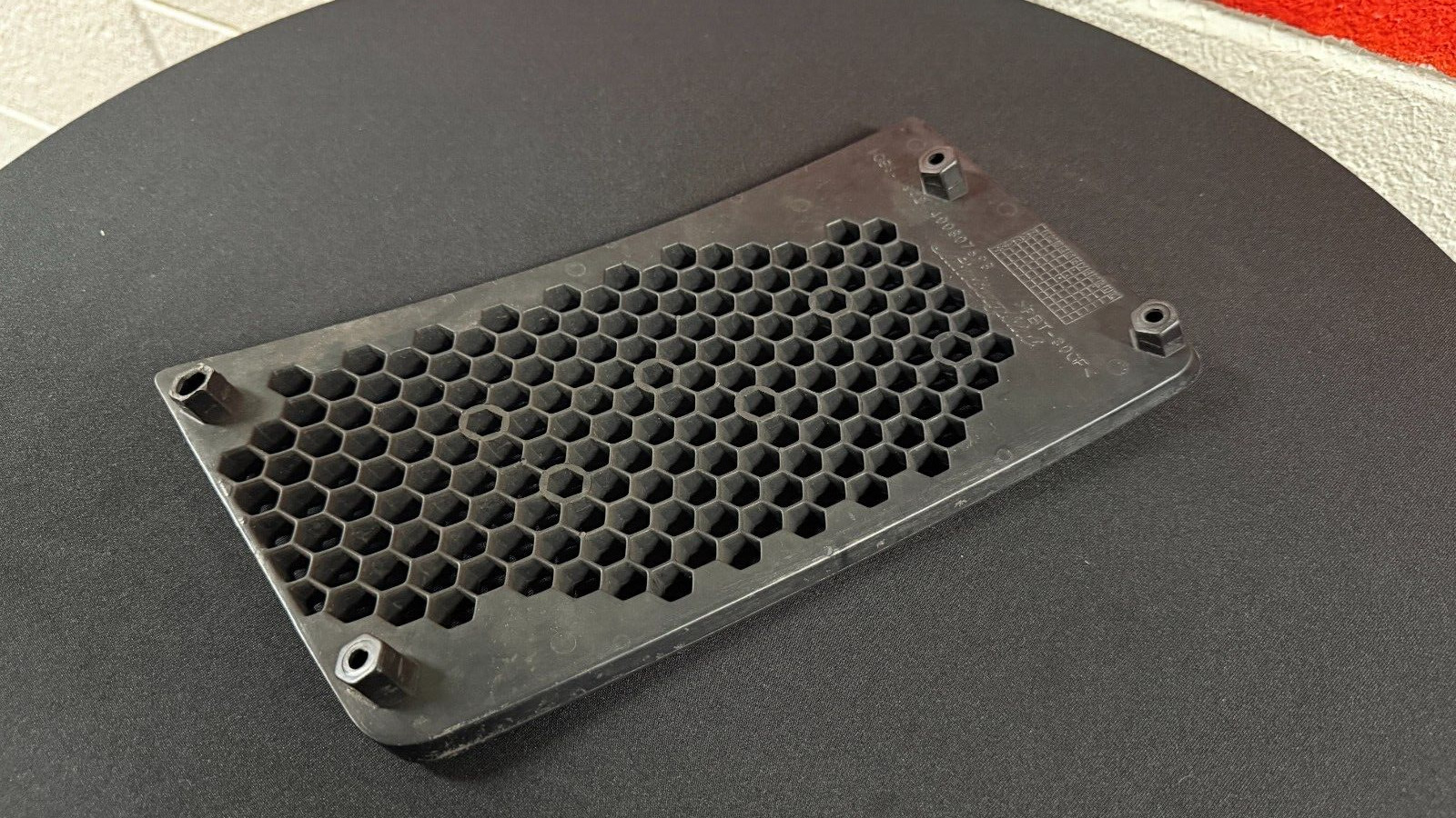 Lamborghini Gallardo 03-08 OEM Rear Bumper Right Grille