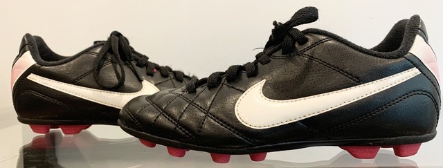 nike tiempo white gold