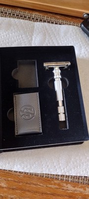 Rockwell T2 Twist-To-Open Double-Edge Safety Razor Brushed Chrome
