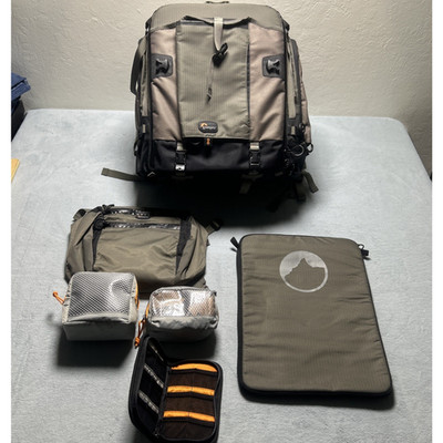 Lowepro Pro Trekker 300 AW SLR Camera Bag Backpack Dividers Ballistic Hydration