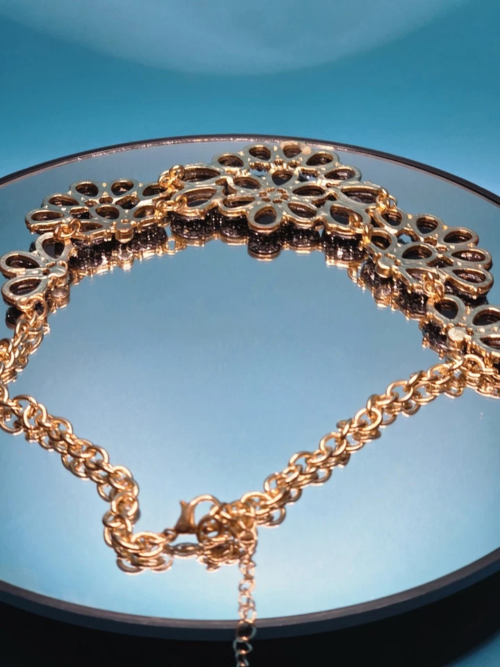 Sparkling Floral Statement Necklace – Gray Crystal Cluster, Gold Tone, Glam... - Image 3 of 4