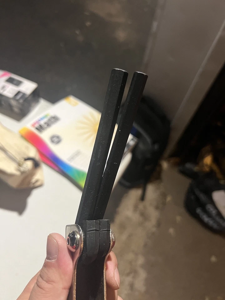 Klein Tools 70579 Folding Hex Key Set, 5-Key, SAE Sizes never used - Image 4 of 4