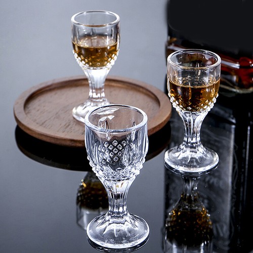 6pcs Goblet Spirits Cup 10ml Small Capacity Glass Baijiu Cup Wine Dispenser Cups - Imagen 4 de 19